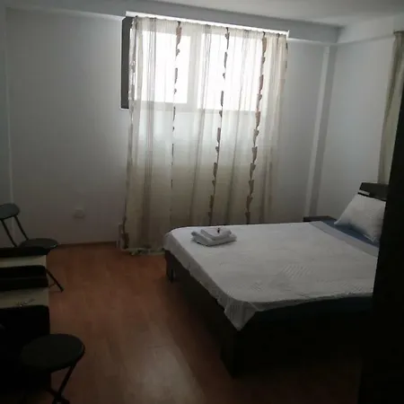 Appart hôtel Holiday House *