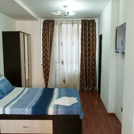 Holiday House Aparthotel Constanta
